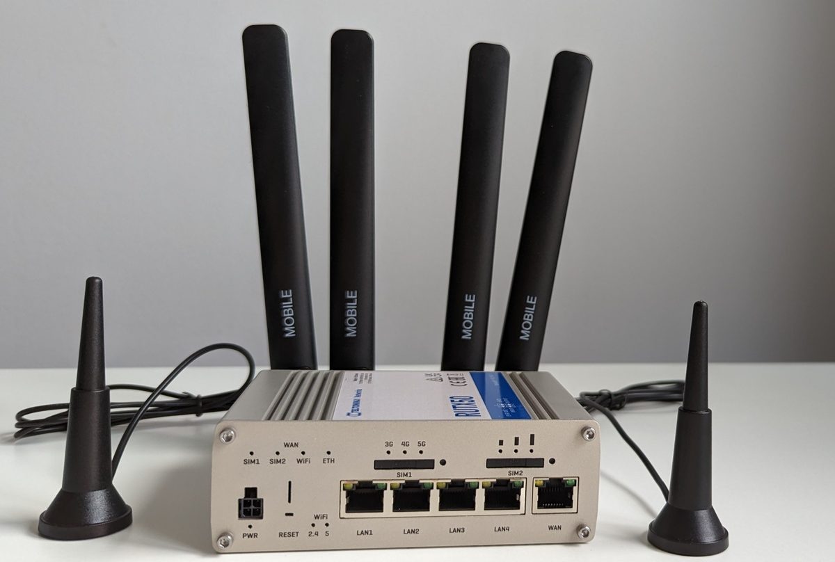 A Few Details About Teltonika RUTX50 Router