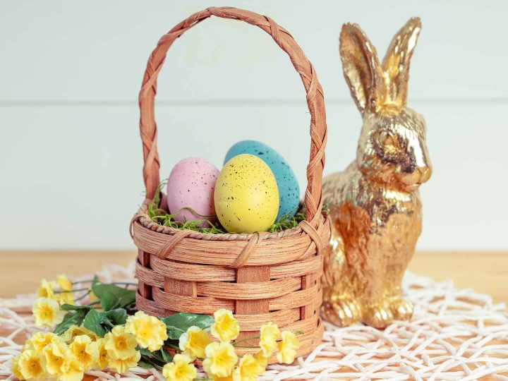 A Glance At Easter Gift Basket