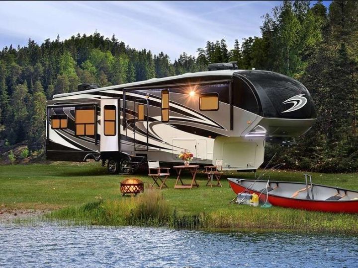 All You Need To Learn About The Luxury Fifth Wheel Brands