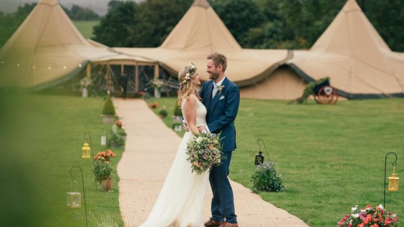 Glamping Tent Hire – What You Need To Learn