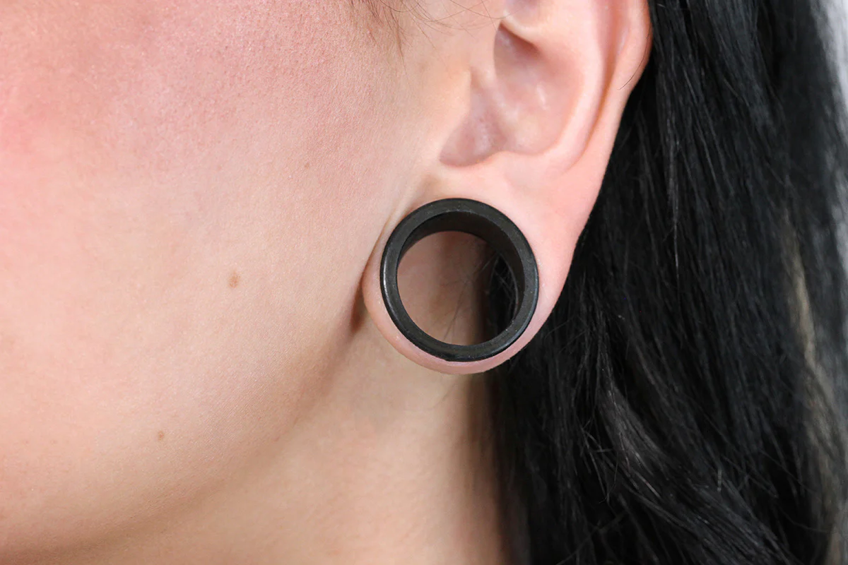 Ear Gauge Stretching Kit – An Introduction