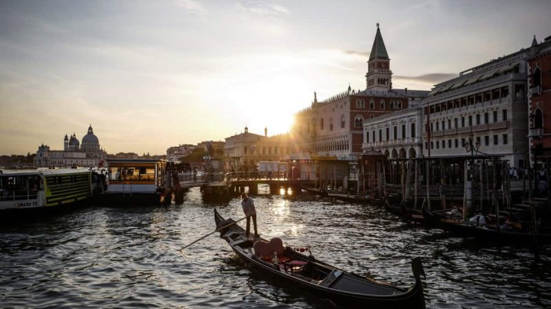 Gondola Tour Rides – An Overview